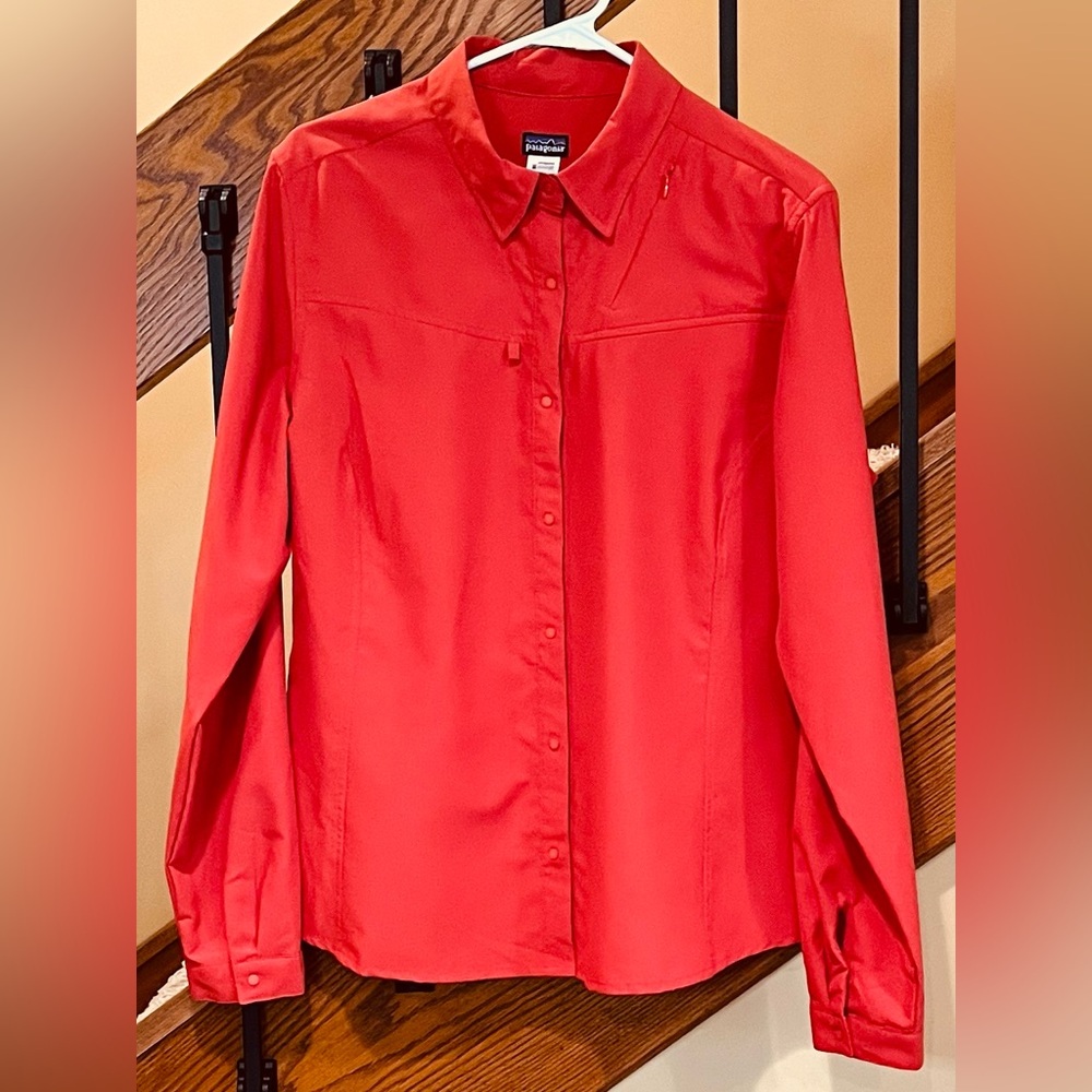 Patagonia Sol Patrol Shirt Long Sleeve Orange 30-UPF snaps SZ.  14 Womens